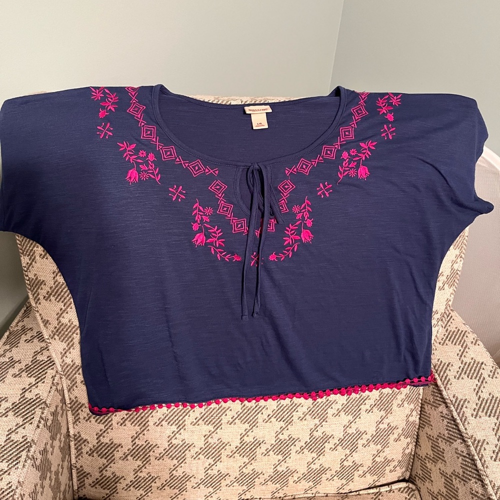 Navy Mossimo crop top